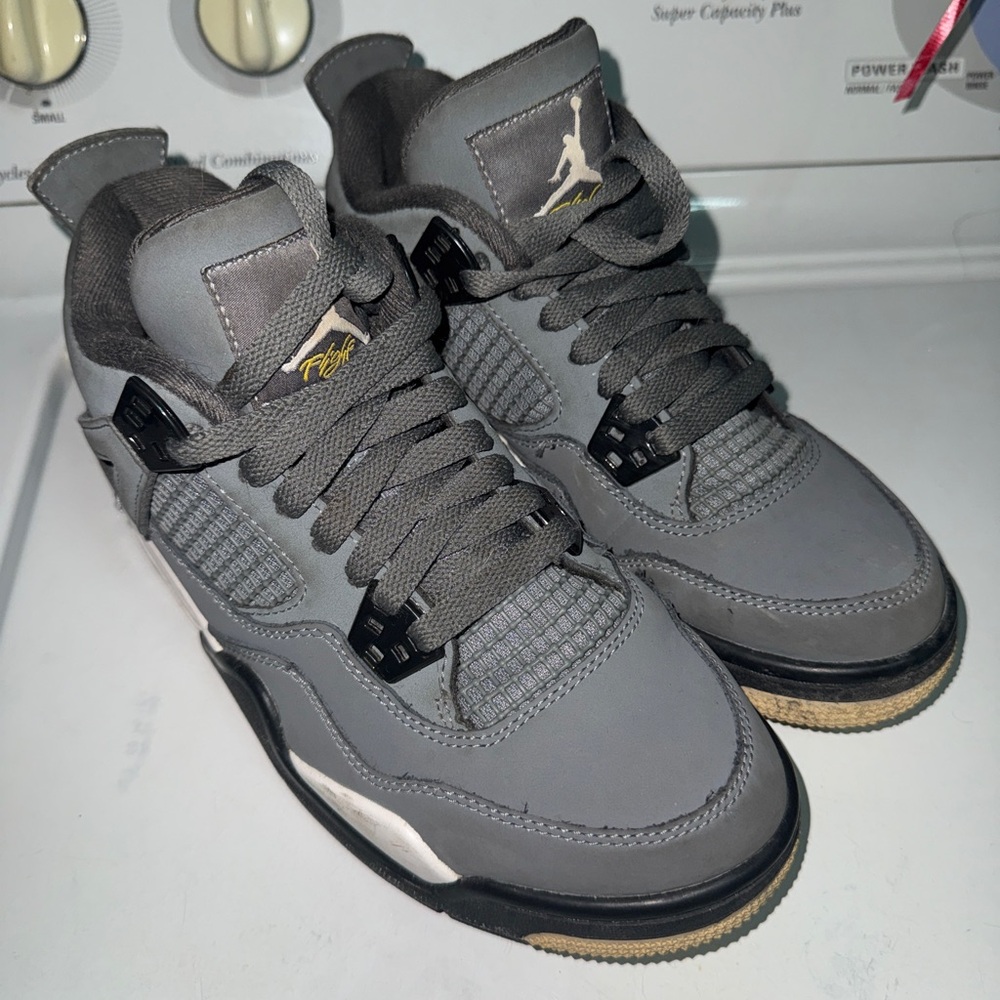 Retro 4 - Picture 1 of 4